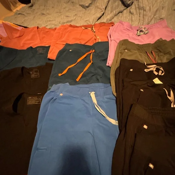 Figs Black Technical Collection Scrub Pants - Picture 9 of 10